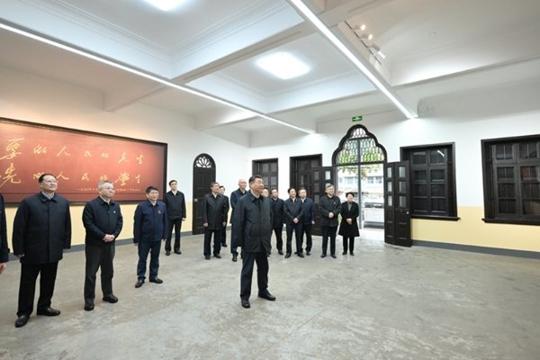 王树东讲授党纪学习教育专题党课